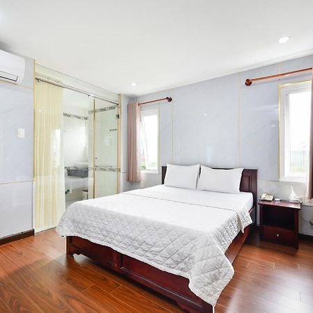 Gia Hoa Airport Hotel Хошимин Екстериор снимка